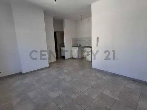 23 entre 32 y 33 100, Piso 0