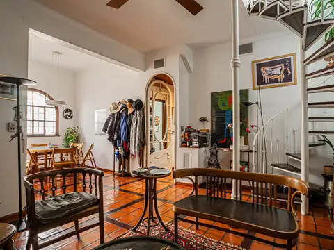 UNICO PH en Belgrano en venta 5 ambientes con patio y terraza Pasaje Arribeños