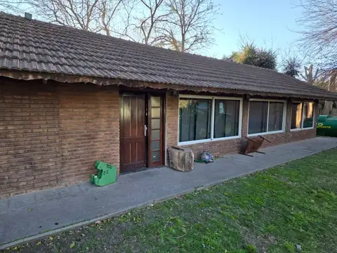 Casa en  venta en Funes