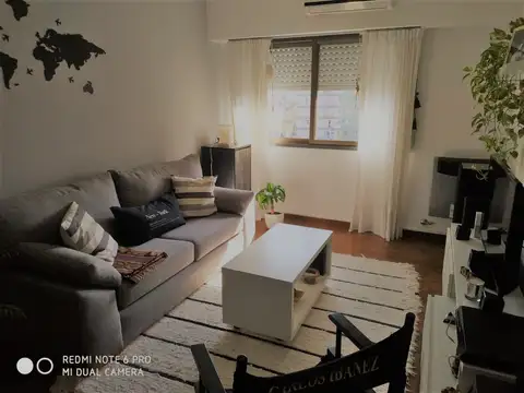 Hermoso Departamento de 3 Ambientes Lateral y Muy Luminoso - en Excelenete Zona