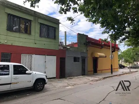 Venta Padrón Construido Con Renta Peñarol