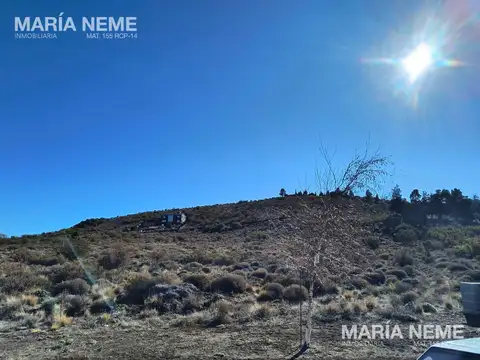 Terreno Barrancas de Dina Huapi con vista a la estepa