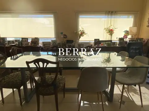 Casa 6 ambientes con 3 baños