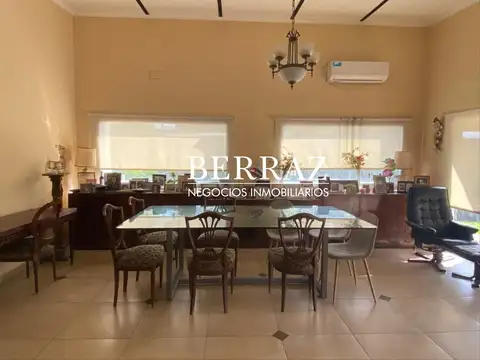 Casa en Venta en Santa Isabel, USD 199.000