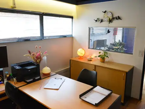 Oficina en Venta 20 años