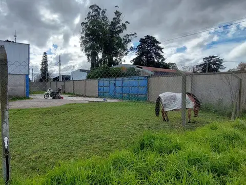 Galpon en Alquiler 30  mts Frente