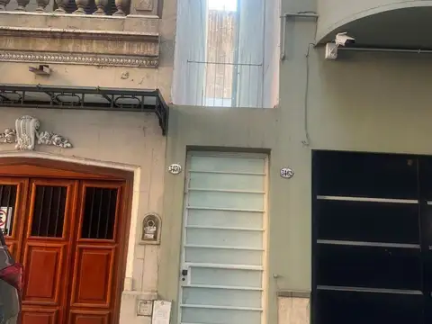 HERMOSO PH 4 AMBIENTES CON QUINCHO EN PLANTA ALTA