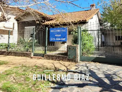Casa en Alquiler ( Comercial )