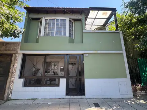 Venta Casa en Villa Dominico - Apta Credito