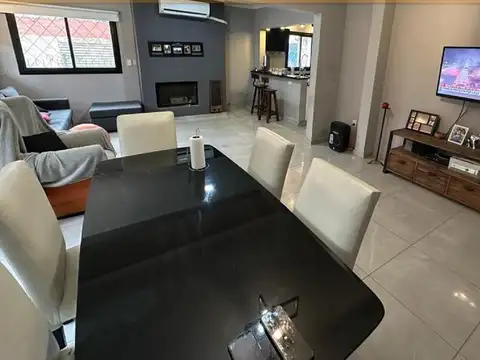 Casa en Venta en General San Martin, USD 190.000