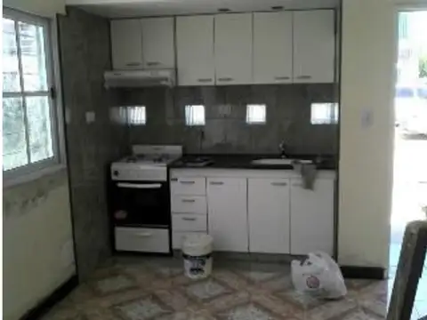 Depto Tipo Casa en Alquiler de 2 ambientes