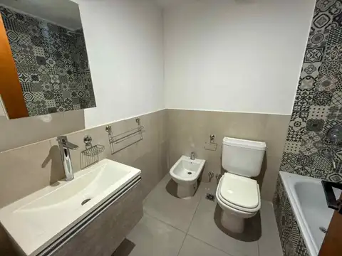 Departamento en Alquiler con 1 cocheras