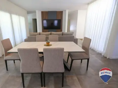 Calle El Deslinde 1300