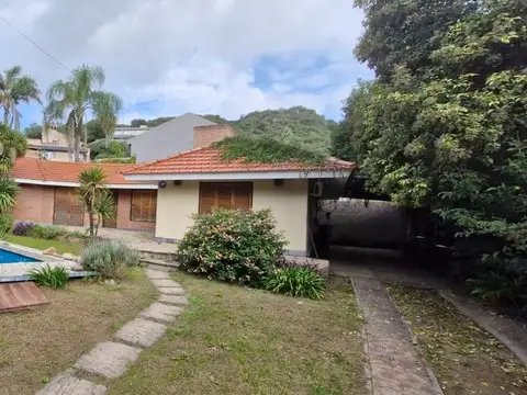 CASA 2 DORM. Y PILETA EN ALTOS DE LAS VERTIENTES