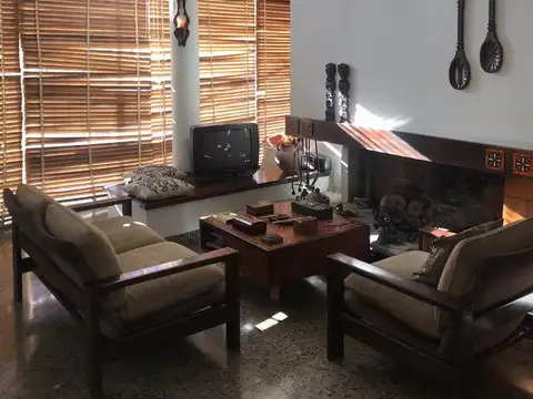 Casa en Venta de 8 dormitorios