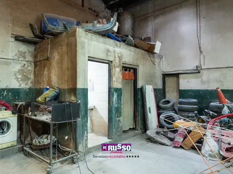 Galpon en Venta en Villa Luzuriaga, USD 650.000