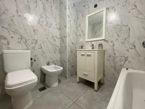 Departamento en Alquiler con 1 cochera