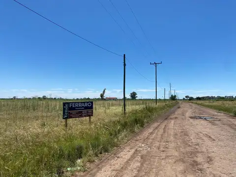 Eva Peron & Av. Espora