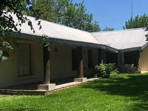 Casa en Alquiler de 3 dormitorios