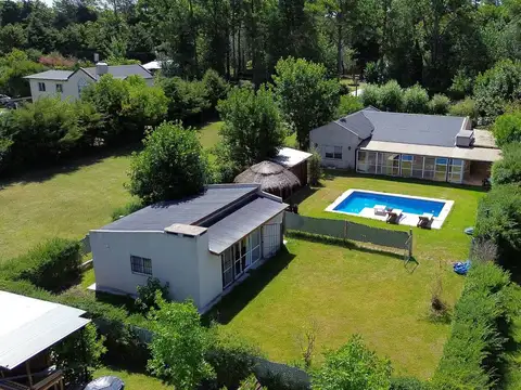 Quinta en Venta en Parque Exaltacion, USD 165.000