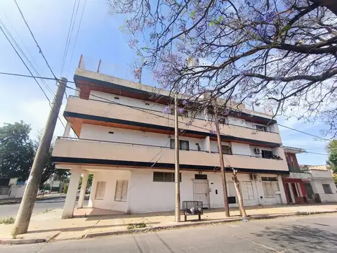 VENTA COMPLEJO 12 DEPTOS EXCELENTE INVERSORES