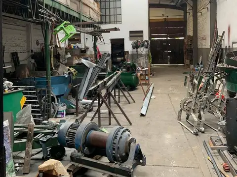 Galpon en Venta en La Plata, USD 145.000