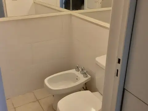 Depto Tipo Casa en Venta 50 años