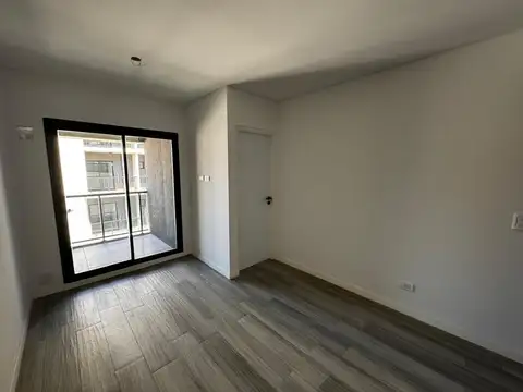 Juan Manuel De Rosas 1437 , Piso 7