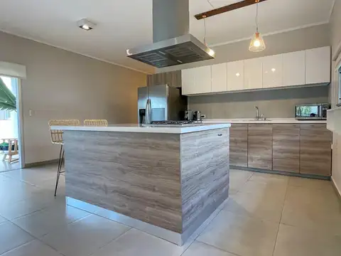 Casa en Venta al Oeste