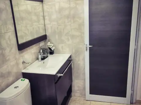 Casa en Alquiler Temporal con 1 cochera