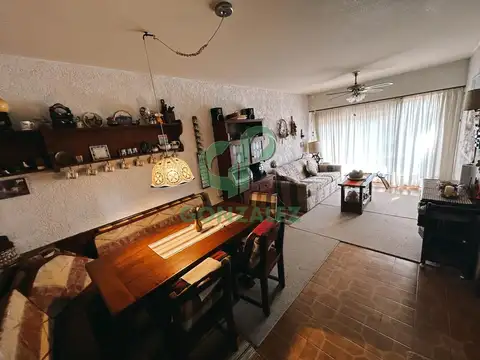 Departamento en Venta al Noreste