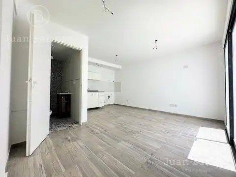 Av. H Yrigoyen 7724 1C Edificio Apolo 2