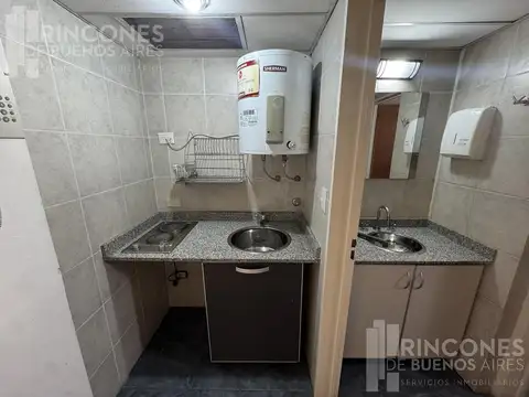 Oficina   Cochera en San Telmo - Excelentes accesos