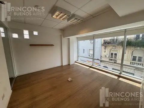 Oficina   Cochera en San Telmo - Excelentes accesos