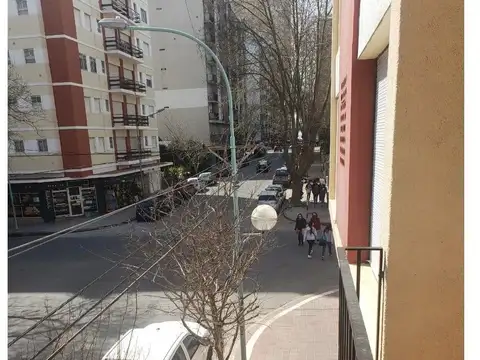 OLAVARRIA 2400, Piso 1