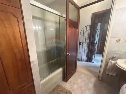 VENTA CASA 4 DORMITORIOS GARAJE BARBACOA PRADO