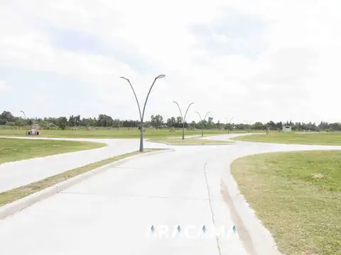 Terreno en Venta en Los Naranjos, USD 80.000