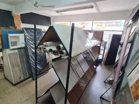 Av. Brig Gral J.M de Rosas  al 2400