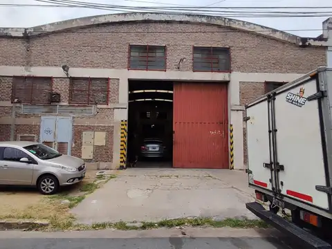 Depósito Logístico 1.740 m² en Villa Madero, Excelente Conectividad