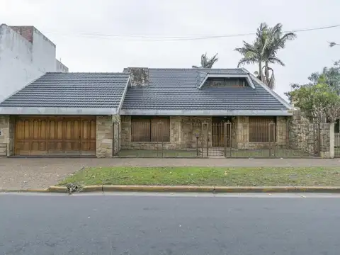 Paulino Rojas  al 49