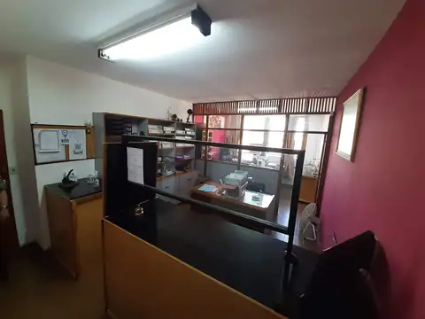 OFICINA AL LADO DE TRIBUNALES SAN MARTIN - AHORA $ 35.000 