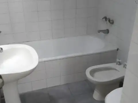 ALQUILER DPTO - CABALLITO - $450.000