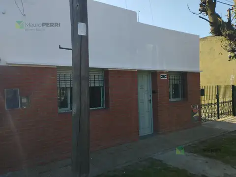 SE VENDE CASA MAS PATIO EN CALLE 524 ENTRE 117 Y 118