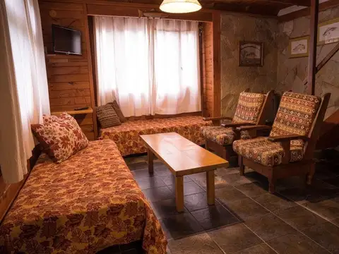 Avenida de los Pioneros 7800