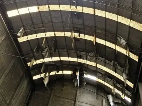 Galpon en Venta en Lanus Oeste, USD 480.000