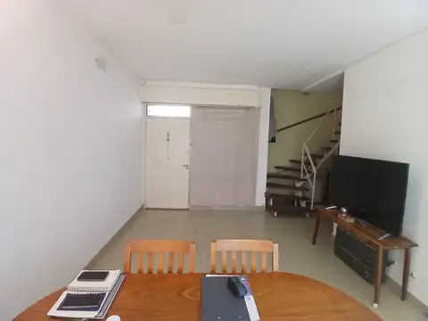 Depto Tipo Casa en Venta en Martinez, USD 130.000