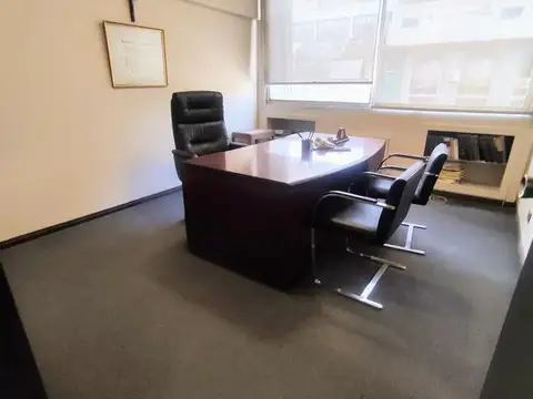 Oficina en Venta 20 años