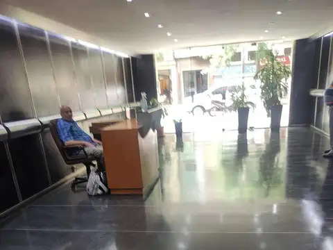 Oficina en Venta con 1 cochera