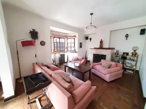 Casa 6 ambientes con 3 baños