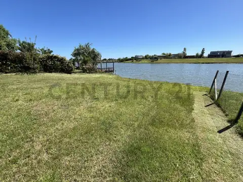 LOTE EN VENTA  ACEPTA FINANCIACION  BARRIO SAN SEBASTIAN AREA 5